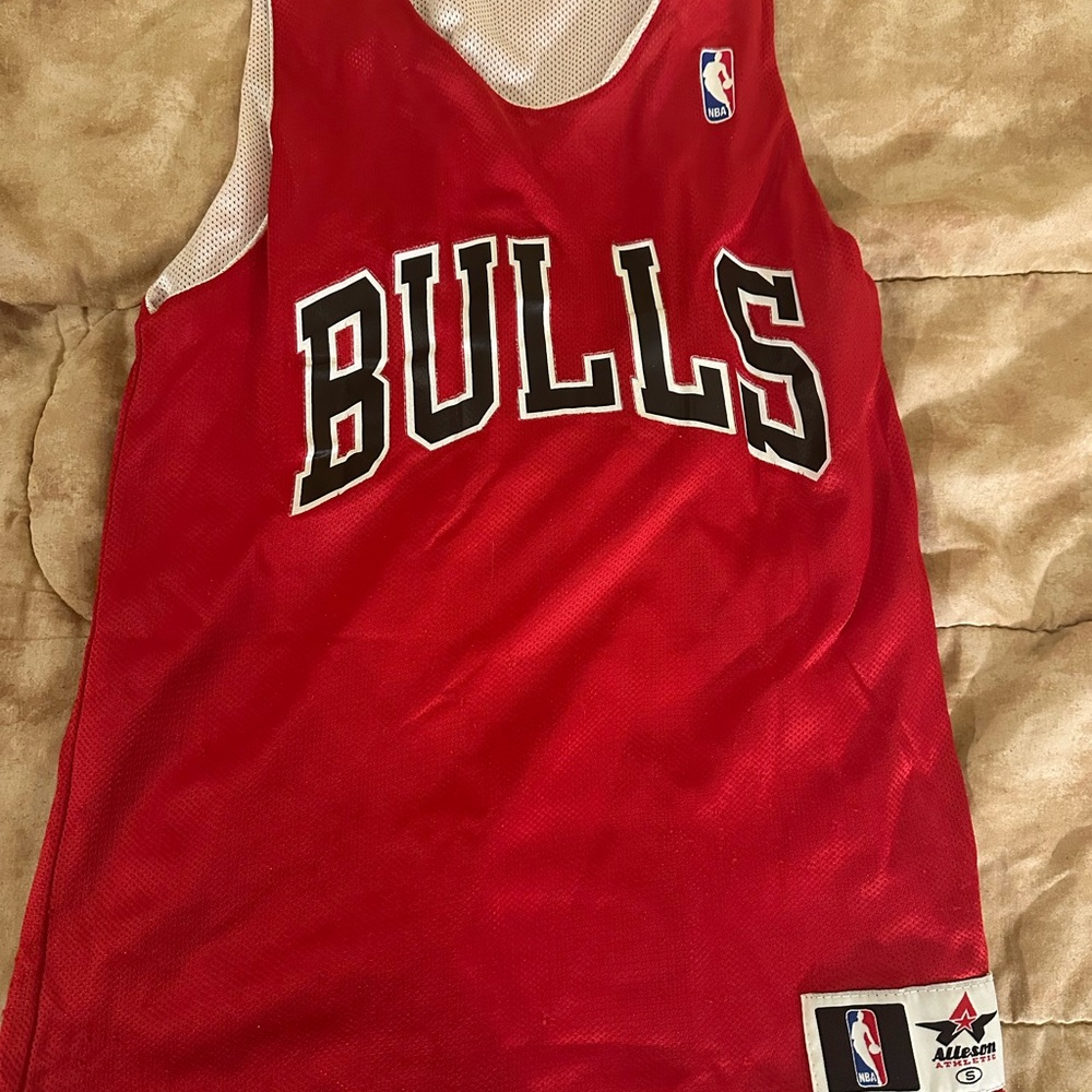 Chicago Bulls Basketball Red Jersey